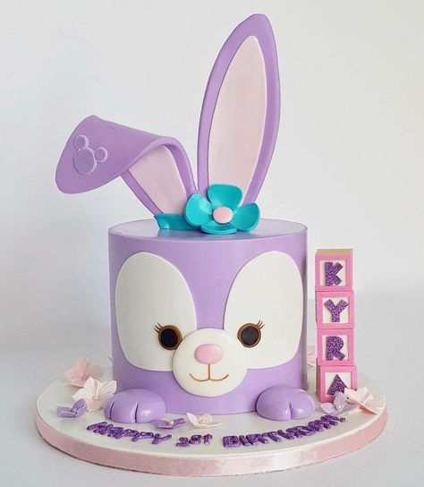 Bunny Cakes Birthday Kids, Bunny Face Cake, Easter Bunny Cakes, Bunny Birthday Cake, Bunny Cakes, Easter Birthday Party, Baby Shower Sweets, Easter Bunny Cake, Rabbit Cake