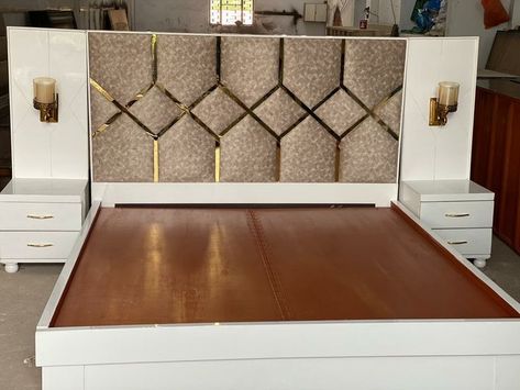 Cot Headboard Design, Latest Beds, बेडरूम डिजाइन, Luxury Bed Design, Small Home Gym Ideas, Bed Back Design, Box Bed Design, Double Bed Designs, Bed Headboard Design