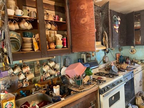 Hoarder House Aesthetic, Poor House Interior Aesthetic, Messy Kitchen Aesthetic, Dilapidated House Aesthetic, Clutter Core Aesthetic, Abandoned Kitchen, Student Kitchen, Clutter Core, Ugly Kitchen