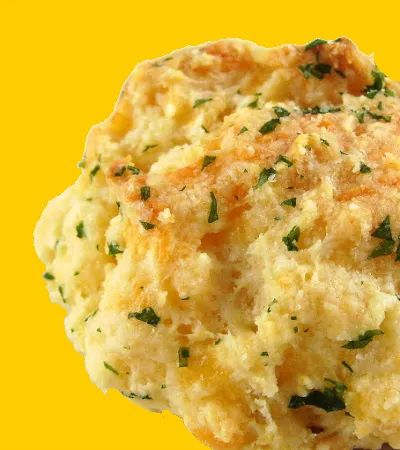 One Perfect Bite: Drop Biscuits with Cheddar Cheese and Garlic Butter Red Lobster Cheddar Bay Biscuits, Homemade Bisquick, Red Lobster Biscuits, Garlic Cheddar, Best Keto Bread, Cheddar Bay Biscuits, Gluten Free Biscuits, Cheddar Biscuits, Drop Biscuits