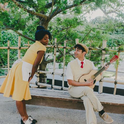 29 Likes, 2 Comments - erin j (@patches6744) on Instagram: “Are you playing a song for me? #naveen #tiana #cosplay #disneyprincess #disneyprince…” Naveen Costume, Tiana Cosplay, Tiana Costume, Tiana And Naveen, Prince Naveen, Halloween Parejas, Silver Linings, Disney Princes, Princess Tiana