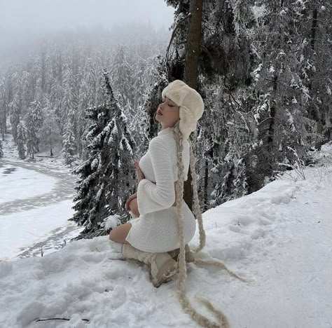 Snow Photoshoot, Russian Winter, Winter Princess, Iphone Price, Snow Pictures, Snow Girl, Winter Fairy, Winter Inspo, Winter Photoshoot