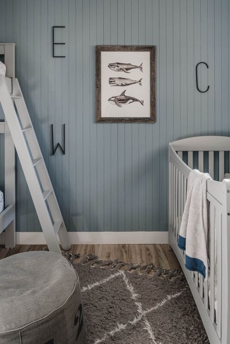 Skinny vertical shiplap wall for a boys shared bedroom Diy Vertical Shiplap Wall, Diy Vertical Shiplap, Vertical Shiplap Wall, Cake Makeover, Celery Snacks, Entry Makeover, Wooden Handrail, Blue Boys Bedroom, Boys Room Blue