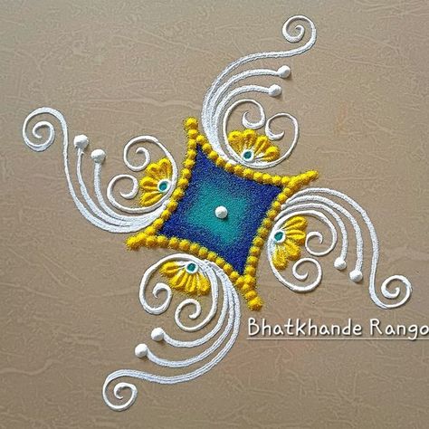 Everyday Rangoli Designs, Simple Rangoli Kolam Designs With Colour, Ganapati Rangoli Designs, Easy Small Rangoli Designs, Small Rangoli Design For Daily, Small Flower Rangoli, Ganapati Rangoli, Daily Rangoli Designs Easy, Rangoli For Festival