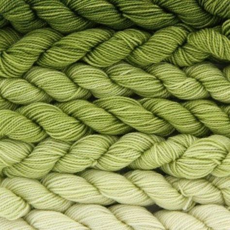 Yarn Aesthetic, Happy Birthday Flowers Gif, Green Yarn, Project Work, Color Schemes Colour Palettes, Mini Skein, Legolas, Types Of Yarn, Stardew Valley