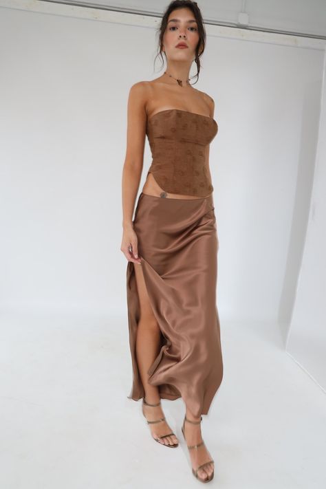 Brown Tube Top Outfit, Monochrome Outfit Aesthetic, Brown Monochrome Outfit, Brown Tube Top, Mirror Palais, Bias Skirt, Satin Maxi Skirt, Cozy Winter Outfits, Monochrome Fashion