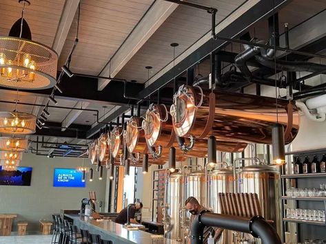 Microbrewery Design, Brew Pub Design Ideas, Brewery Bar Design, Micro Brewery Design, Beer Brewing Process, Brewery Interior, Brewery Taproom, Brewery Equipment, Beer Factory