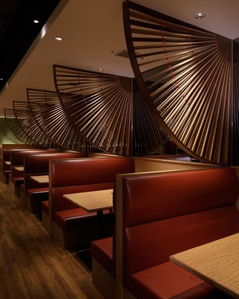 Chinese Restaurant Interior, Chinese Restaurant Design, Chinese Interior Design, Japanese Restaurant Interior, Japanese Restaurant Design, Asian Bistro, Asian Restaurant, Chinese Interior, Asian Interior