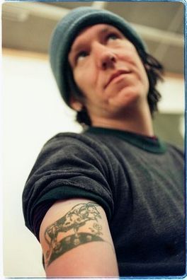 Elliott Smith Tattoo, Dark Tower Tattoo, Elliot Smith, Elliott Smith, Red Tattoos, Love U Forever, Look At The Stars, Music People, Horror Music