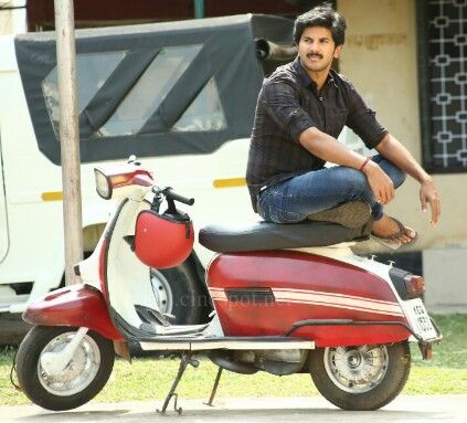 Dulquer Salmaan in Vikramadithyan (it's my favorite movie) Vikramadithyan Movie, Dq Salman, I Like You Lyrics, Dulquer Salman, Dulquer Salmaan, Malayalam Cinema, Favorite Movie, Tamil Movies, Actor Photo