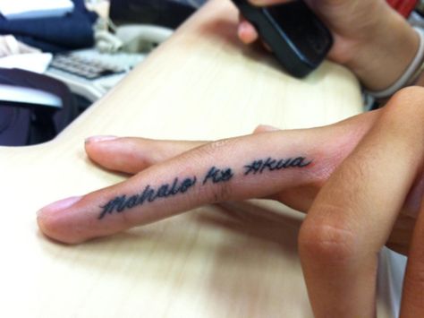 Apo Whang Od Tattoo, Mahalo Ke Akua Tattoo, London Tattoo, Vacation Bible School, Jesus Fish Tattoo, Tattoo Quotes, Style Me Pretty, Cool Tattoos, Body Art