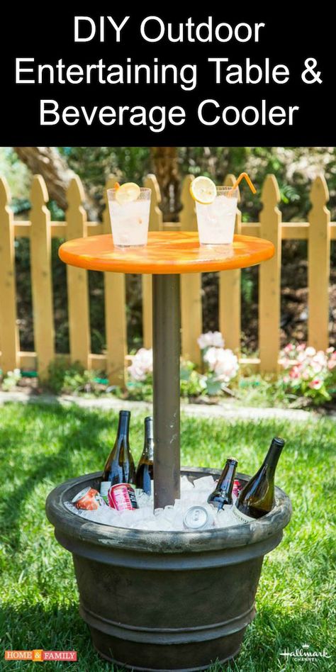 Bar En Plein Air, Diy Patio Ideas, Diy Outdoor Bar, Summer Hacks, Diy Entertainment, Diy Outdoor Table, Bar Exterior, Entertainment Table, Diy Pool