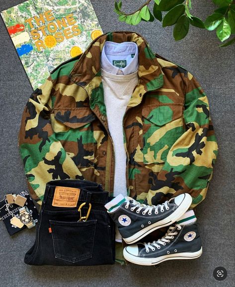 Military Outfits, Old Man Fashion, Urban Jacket, Older Mens Fashion, Converse Outfits, Honey Pie, Camo Style, Combi Volkswagen, Camouflage Outfits