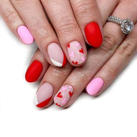 Nontraditional Valentines Nails, Extra Short Valentines Nails, Trendy Valentines Day Nails Pink And Red, Valentines Nails Short Round, Girly Valentines Nails, Valentines Gel Manicure, Sns Valentines Day Nails, Valentine's Nail Art, Valentines Nails Squoval