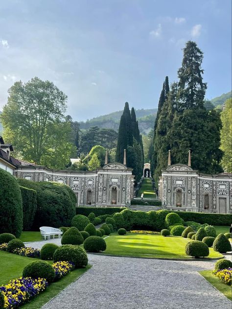 Lake Como Villa d’ Este 🇮🇪 Cernobbio, Italy. By Lori Silverstein, vF 4-29-23 Villa D’este Lake Como, Cernobbio Italy, Lake Como Villas, Lake Como, Turin, Backyards, Old Money, Summer Vacation, Dream Home