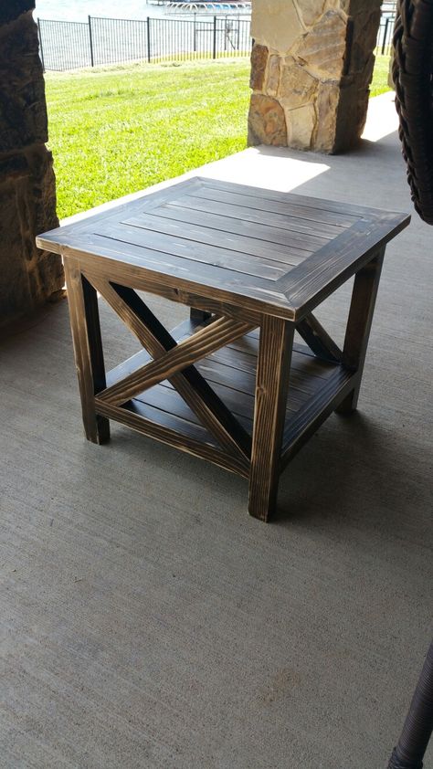 Diy Outdoor Side Table Ideas Wood, Diy Patio End Table Ideas, Diy Outdoor End Table, Homeade Deck Side Table, End Table Ideas, Cedar Side Table End Tables, Patio End Table, Traditional Wedding Ceremony, Outdoor End Table