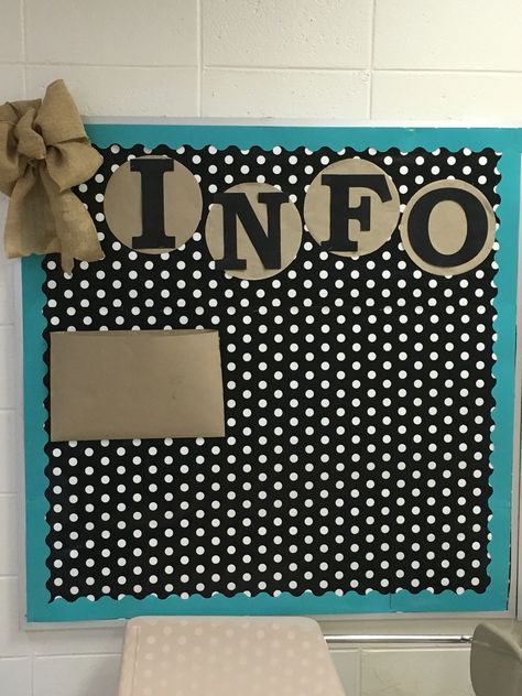 Cute classroom decor.            😍Burlap and polka dots 😍 Burlap Classroom Decor Bulletin Boards, Elegant Bulletin Board Ideas, Polka Dot Bulletin Board Ideas, Burlap Classroom Theme, Classroom Decor Diy, Polka Dot Classroom Theme, Burlap Classroom Decor, Cute Classroom Decor, Class Board Decoration