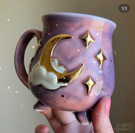 Mystical Ceramics, Ceramic Mug Ideas Handmade, Cute Mugs Ceramics, Mug Designs Aesthetic, Ceramic Cup Designs, Pottery Mugs Ideas, Fantasy Ceramics, Ceramic Cup Ideas, Ceramic Mug Ideas