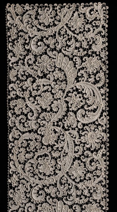 Needlepoint (Venetian Raised Point) Lace Flounce | Cleveland Museum of Art Venetian Lace, Italy Venice, Point Lace, Border Embroidery Designs, Cleveland Museum Of Art, Border Embroidery, Antique Lace, Lace Making, Lace Fashion