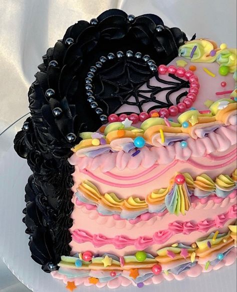 Bday Cake Alternatives, Black And Pastel Decor, Goth Birthday Party Food, Pastel Goth Birthday Cake, Pastel Goth Party Decor, Goth Birthday Theme, Goth Bday Cake, Pastel Goth Birthday Party, Goth Heart Cake