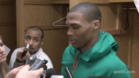 Russel Westbrook, What Meme, Basketball Players Nba, Russell Westbrook, Basketball Player, Actor Photo, Basketball Players, Animated Gif, Cool Gifs