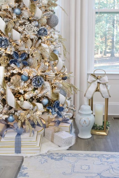 Blue Green Gold White Christmas Tree, Christmas Decor For Blue Living Room, Blue White And Gold Living Room Ideas, Navy Gold White Christmas Tree, Gold And Light Blue Christmas Tree, Blue White Silver Gold Christmas Tree, Neutral And Blue Christmas Decor, White And Light Blue Christmas Tree, Pale Blue Christmas Tree