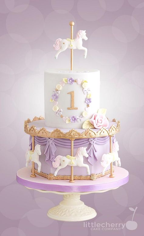 Pastel Carousel, Birthday Cake Designs, Carousel Birthday Parties, Carousel Party, Carousel Cake, Carousel Birthday, Little Rascals, Cupcakes Decorados, 1st Birthday Cakes