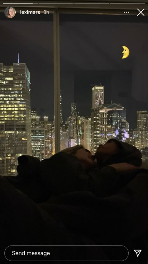 Couple Apartment Aesthetic, Young Couple Apartment, City View Bedroom, Moodboard Couple, Apartment With Boyfriend, Nyc Couple Aesthetic, Bed City, Couples City, City View Night