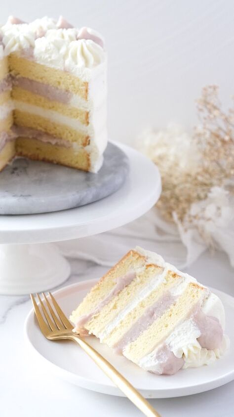 Taro Cake, Genoise Sponge, Asian Cake, Melon Seeds, Asian Desserts, Whipping Cream, Cake Frosting, No Bake Treats, Cake Flour