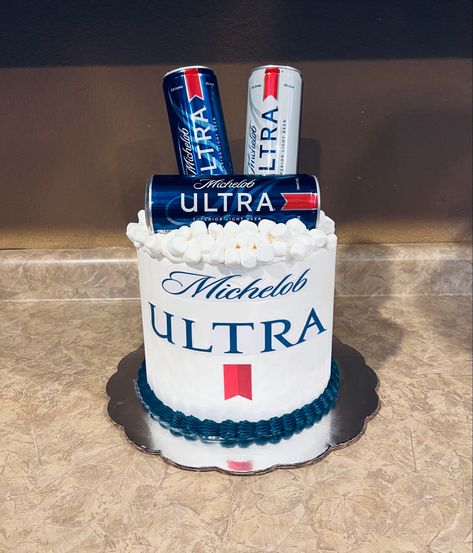 Micalobe Ultra Beer Cake, 21st Beer Cake, Beer Cake For Women, Cake With Beer Bottle, Michelob Ultra Beer Cake, Beer Grooms Cake, Beer Cakes For Men, Beer Birthday Cake, Birthday Cake Beer