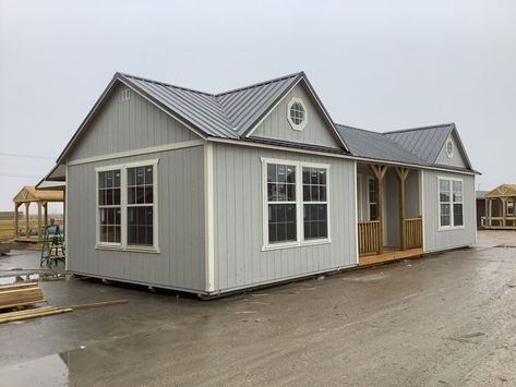 We cannot get over how beautiful this cabin is! 😍 The Exotic - 16x42 - $31,116.46 The exotic floorplan is made with a one bedroom, large living room and spacious kitchen - Open concept) #GiddingsTexas #Texas #Giddings #customcabins #derksenportablebuildings #portablebuildings #portablegarages #metalcarports #metalgarages #barns #barndominium #custombarns #shedtohouse #runinshed #dogkennels #playhouses #greenhouses #horseshed 640 Sq Ft House, Simple Low Cost House Plans, How To Build A Small House Diy, Tiny Home Above Garage, 16x38 Floor Plans, Shed Homes Floor Plans, Small Guest House Ideas Backyards, Big Shed House, Mobile Home To House