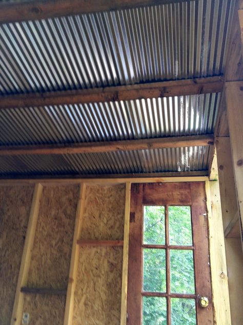 Tin And Wood Ceiling, Galvanized Tin Walls Garage, Cabin Ceilings Ideas, Metal Walls Interior, Barn Tin Ceiling, Galvanized Tin Walls, Corrugated Tin Ceiling, Tiny Cabins Interiors, Tin Ceilings