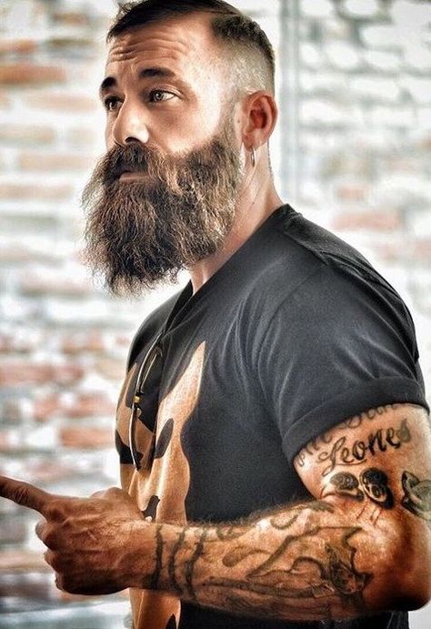 Best Long Beard Style for Men to try in 2020 Long Beard Styles For Men, Beard Styles Shape, Viking Beard Styles, Ducktail Beard, Long Beard Styles, Thick Beard, Long Beard, Best Beard Styles, Beard Growth Oil