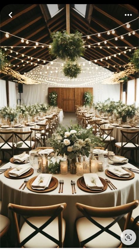 Rustic Table Settings Wedding, Elegant And Rustic Wedding Decorations, Country Chic Wedding Table Decor, Cozy Chic Wedding, Modern Rustic Wedding Table Decor, Wedding Tables With Tablecloths, Modern Rustic Centerpieces Wedding, Head Tables For Weddings Receptions, Rustic Table Centerpieces Wedding