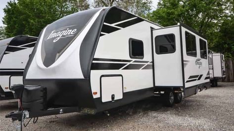 Imagine Grand Design Travel Trailer, Two Story Rv, Rv Vans, Travel Trailers Under 5000 Lbs, Grand Design Rv, Rv 10 Airplane, Rv Trips Planning U.s. States, Luxury Couple, Membrane Roof