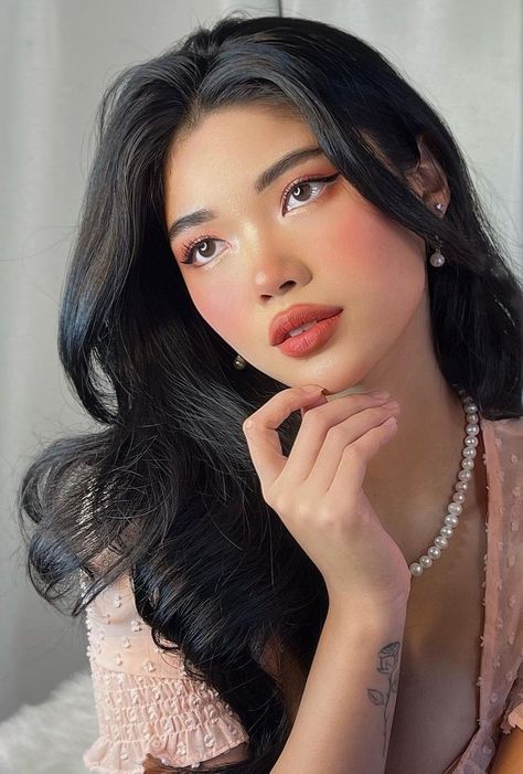 Filipino Soft Glam Makeup, Pure Makeup Look, Recognition Makeup Look, High Visual Weight Makeup Looks, Asian Woman Reference Face, Makeup Chubby Face, Makeup For Medium Skin, Makeup Looks For Round Faces, Soft Romantic Makeup