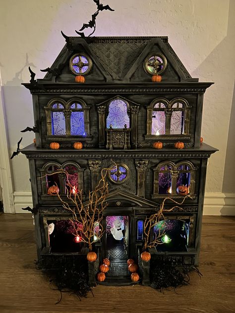 Haunted Dolls House Diy, Old Doll House Halloween, Halloween Mini Haunted Houses, Dollhouse Turned Into Haunted House, Haunted House Diy Dollhouse, Haunted Dolls House, Fisher Price Haunted Dollhouse, Halloween Doll House Haunted Dollhouse, Diy Halloween House Village