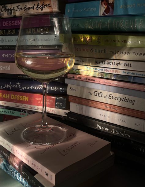 Books And Champagne, Book Wine Aesthetic, Wine Books Aesthetic, Wine And Books Aesthetic, Wine And Book Aesthetic, Wine At Home Aesthetic, Wine Astethic, Early 20s Aesthetic, Wine Tasting Aesthetic