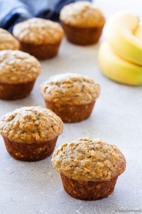 Muffins Banana Oatmeal, Banana Fruit Muffins, Mini Banana Oatmeal Muffins, One Bowl Banana Muffins, Oatmeal Banana Muffins, Banana Pecan Muffins, Pecan Muffins Recipe, Oatmeal Breakfast Muffins, Banana Oat Muffins Healthy