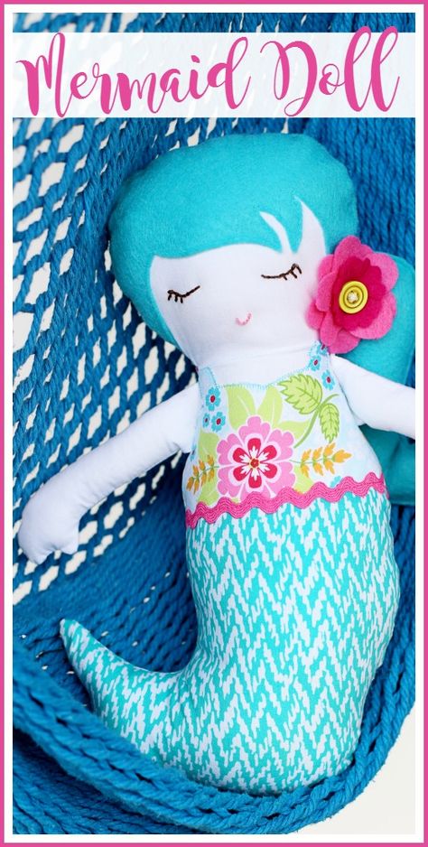 Mermaid Doll - a simple sewing project that you can make - Sugar Bee Crafts Mermaid Doll Pattern, Make A Stuffed Animal, Stuffed Animal Ideas, Sewing Animals, Sewing Machine Quilting, Animal Ideas, Sew Simple, Mermaid Pattern, Mermaid Dolls