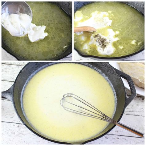 Sour Cream Gravy Recipe, Southern Dinners, Chicken With Sour Cream, Sour Cream Gravy, Quick Dinner Rolls, Chicken Mashed Potatoes, Cream Sauce Recipe, Southern Dinner, Cream Gravy