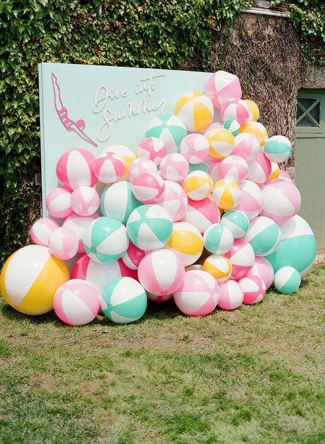 This pastel themed summer pool party was elevated by a variety of eclectic details, starting with a blue backdrop filled and adorable pool floaties! Bright Pool Party, Bright Summer Party, Cabana Party Ideas, Beach Club Party Theme, Florida Themed Party, Summer Party Themes For Adults, Vintage Pool Party, Chic Pool Party, Goodstone Inn