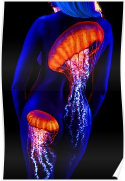 Big Jellyfish, Jellyfish Painting, Glow Paint, Jellyfish Art, Body Art Photography, The Photograph, Art Simple, Body Makeup, Jolie Photo