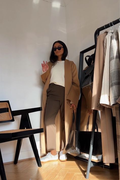 Tan Long Coat Outfit, Tan Wool Coat Outfit, Beige Wool Coat Outfits, Camel Wool Coat Outfit, Wool Coat Outfit Casual, Wool Trench Coat Outfit, Camel Trench Coat Outfit, Wrap Coat Outfit, Wool Coat Outfits