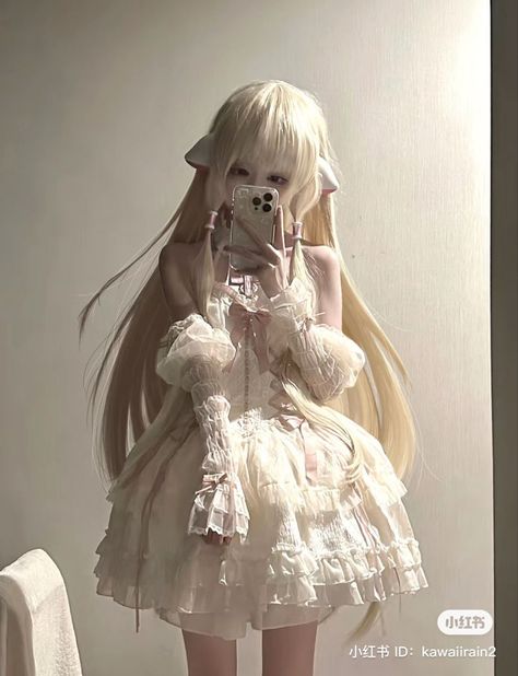 Chobits Cosplay, Chii Chobits, Dollcore Outfits, 2000s Japanese Fashion, Cosplay Cute, Kawaii Cosplay, Under Dress, Really Cute Outfits, Fantasy Clothing