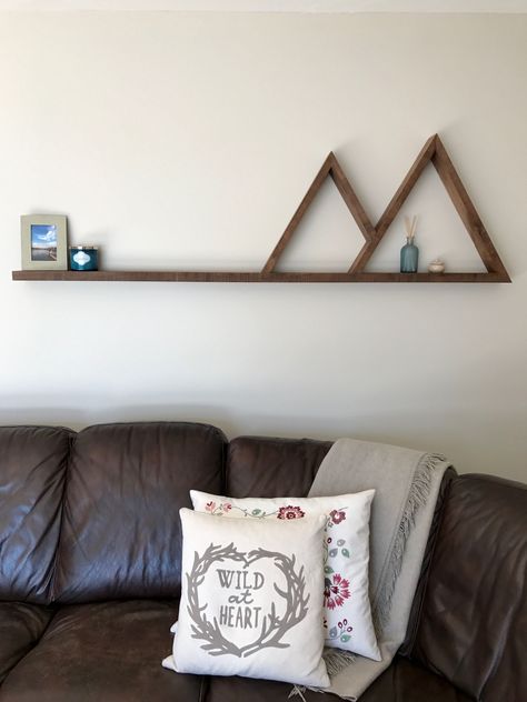 Diy Wood Wall Decor, Mountain Shelf, Diy Wood Wall, Pallet Decor, Wood Detail, Wood Panel Walls, Wood Wall Decor, Wooden Shelves, Diy Wood Projects