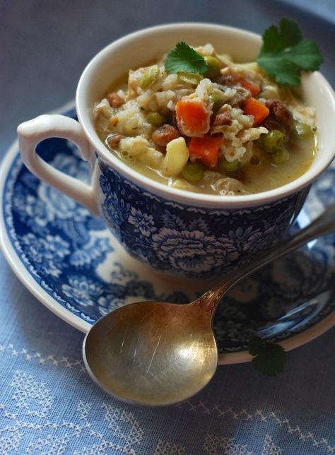 corgicottagesoup Cup Still Life, Medieval Recipes, Tudor Cottage, Tasha Tudor, Soup And Stew, Soup And Sandwich, Stew Recipes, Soup And Salad, Soups And Stews