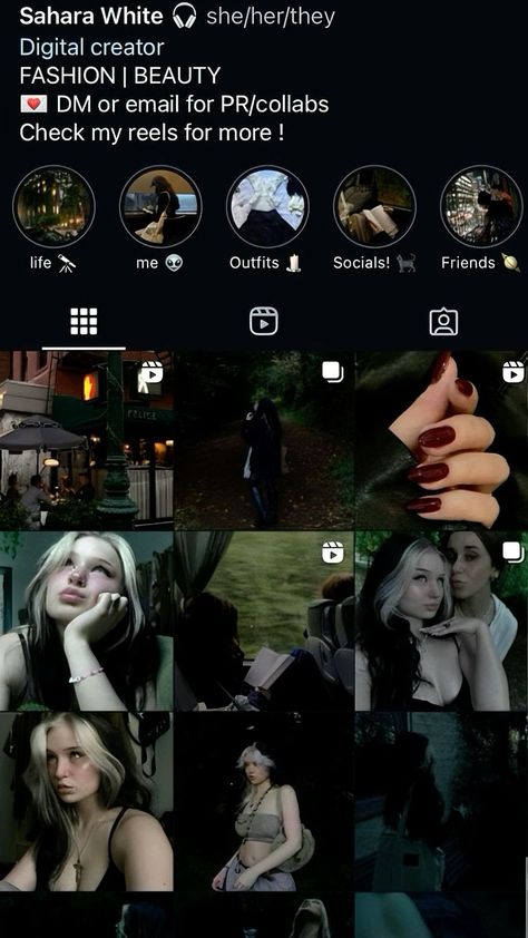 Y2k Instagram Feed, Gilmore Girls Halloween, Twilight Edward Cullen, Midnight Sun Twilight, Forks Twilight, Frazzled English Woman, New Moon Eclipse, Dark Academia Grunge, Dumbledore's Army