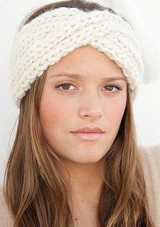 10 Free Knitted Headband/Earwarmer Patterns                                                                                                                                                                                 More Earwarmer Knitting Patterns, Corak Krusye, Bandeau Au Crochet, Knit Headband Pattern, Crochet Headbands, Knitted Headband, Headband Pattern, Head Bands, Knit Hats