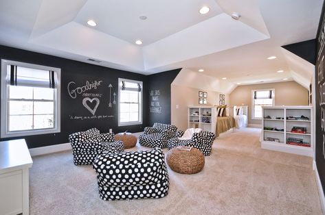 kids playroom Kid’s Favorite Space Stylish Playroom Ideas #kidsbedroom #kidsroom #kidsbedroomideas #kidsroomideas #kidsbedroominspiration #kidbedroom #kidsroominterior #kidsroomdesign #bedroomkids Teen Lounge Rooms, Hangout Room Ideas, Bonus Room Bedroom, Teen Hangout Room, Stylish Playroom, Cool Teen Rooms, Bonus Room Design, Room Above Garage, Teen Lounge